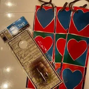 Heart Wine‎ Bags (3) and Wine Tags